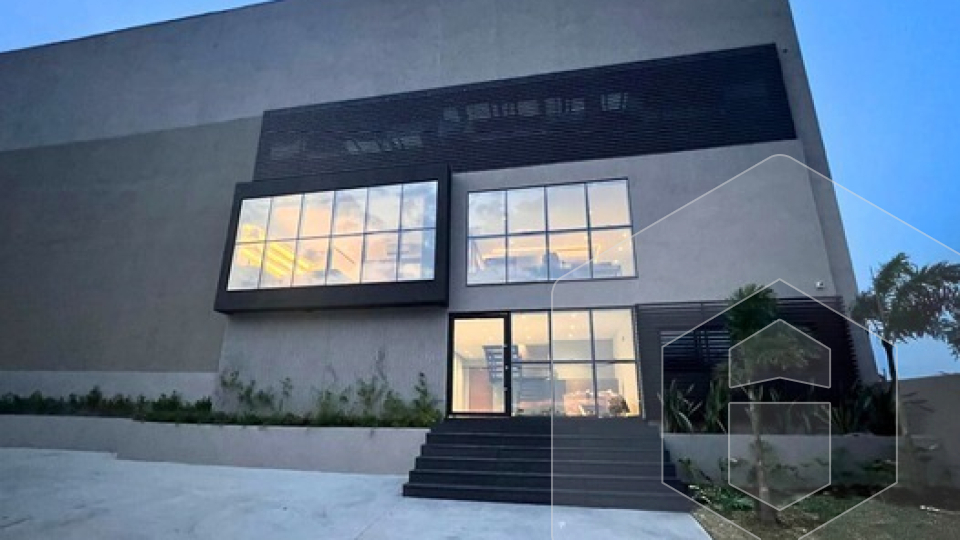 Galpão para locação em Arujá